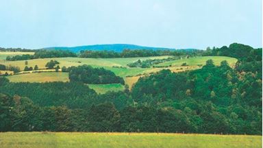 AUHAGEN 42512 — Задний фон макета «Wolkenstein» 3 листа (1980 × 470 мм), 1:72—1:120