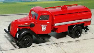 RUSAM-FORD-G997Т-60-222 — Автомобиль пожарной службы Ford® G997Т «Nürnberg», 1:87, 1941–1948