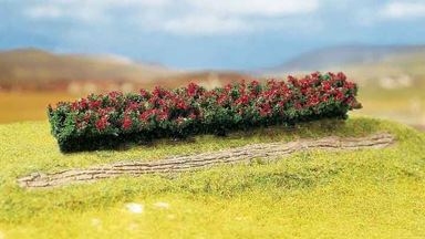 FALLER 181352 — Живая изгородь (красная цветущая, ~160 × 25 × 20 мм), 1:72—1:200