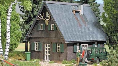 BUSCH 1920 — Лесной домик, 1:87