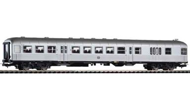 PIKO 57667 — Пассажирский вагон 2 кл., H0, III, DB