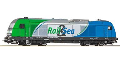 PIKO 57996 — Тепловоз BR 223 «Rail & Sea» (DSS 8 пин), H0, VI, Rail & Sea