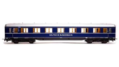 LILIPUT 83203 — Пассажирский вагон 1 и 2 кл., H0, III, DB