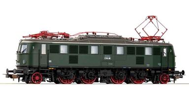 PIKO 51929 — Электровоз BR E 18 (DSS PluX22), H0, III, DB