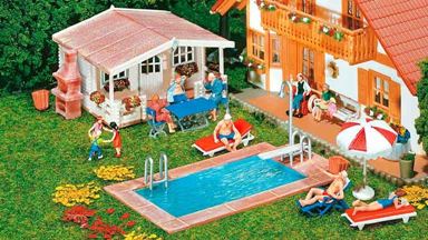 FALLER 180542 — Дачный бассейн и садовый домик, 1:87, 1945–1965