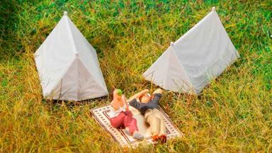 FALLER 180987 — Туристические палатки (4 шт.), 1:72—1:100