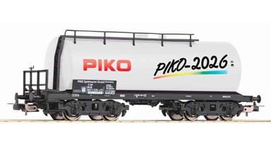 PIKO 95756 — Вагон-цистерна «PIKO 2026», H0, VI