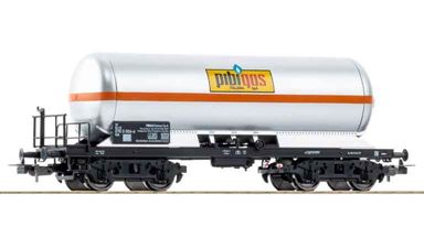 PIKO 24630 — Вагон-цистерна для перевозки газа «Pibi Gas», H0, IV, FS