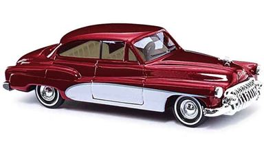 BUSCH 44722 — Автомобиль Buick® «Deluxe» красный металлик, 1:87, 1950
