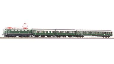 PIKO 58144 — Пассажирский состав «Электровоз BR E 41 и 3 вагона», H0, III, DB