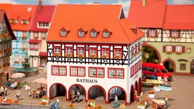 FALLER 130491 — Мэрия «Rathaus», 1:87, 1945–1965